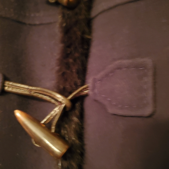Lambswool and Muskrat fur Duffle Coat - Picture 9 of 16